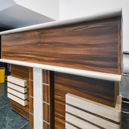 Hotel O White Solitaire Ludhiana Luaran gambar