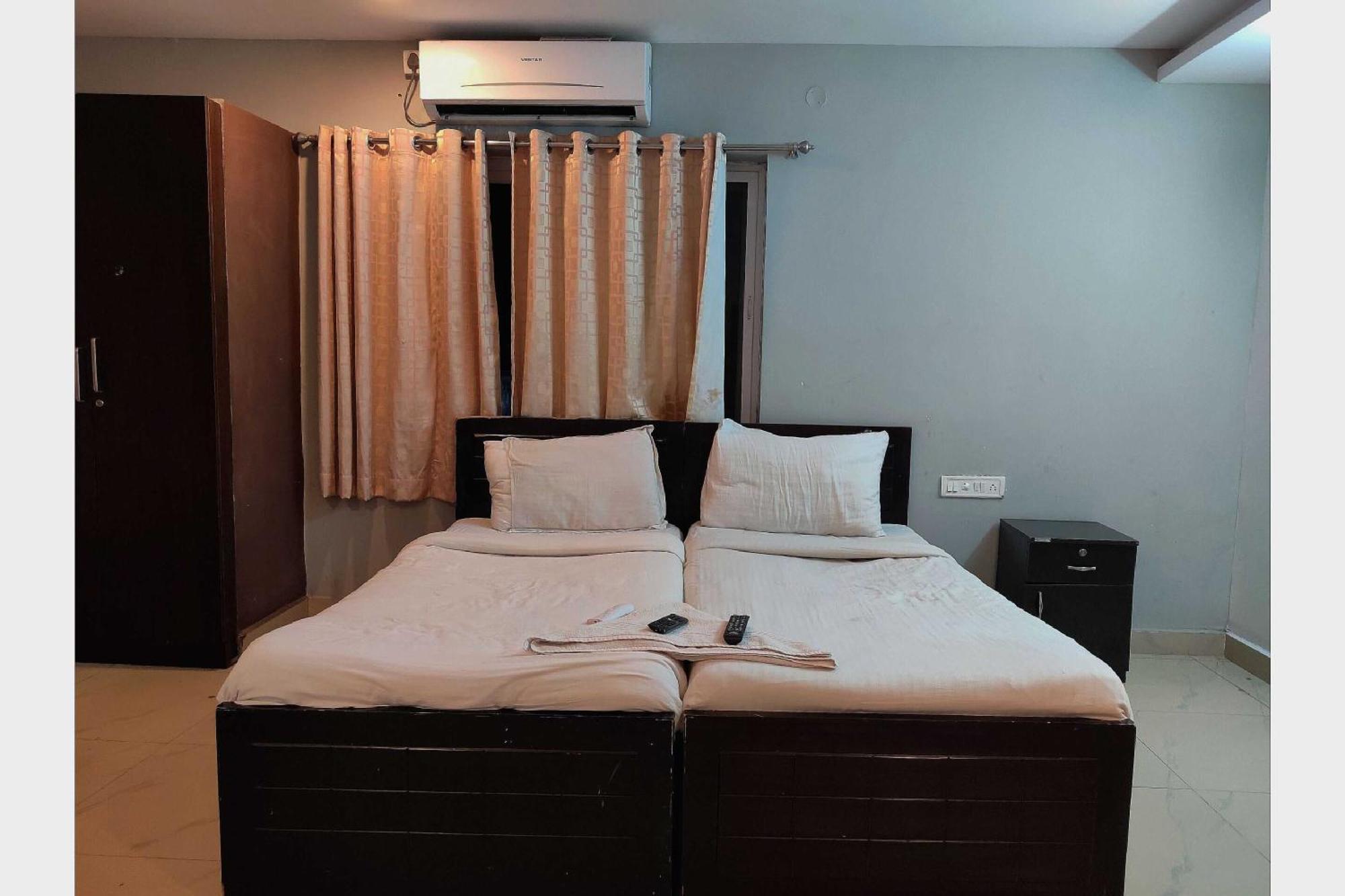 Hotel O White Solitaire Ludhiana Luaran gambar