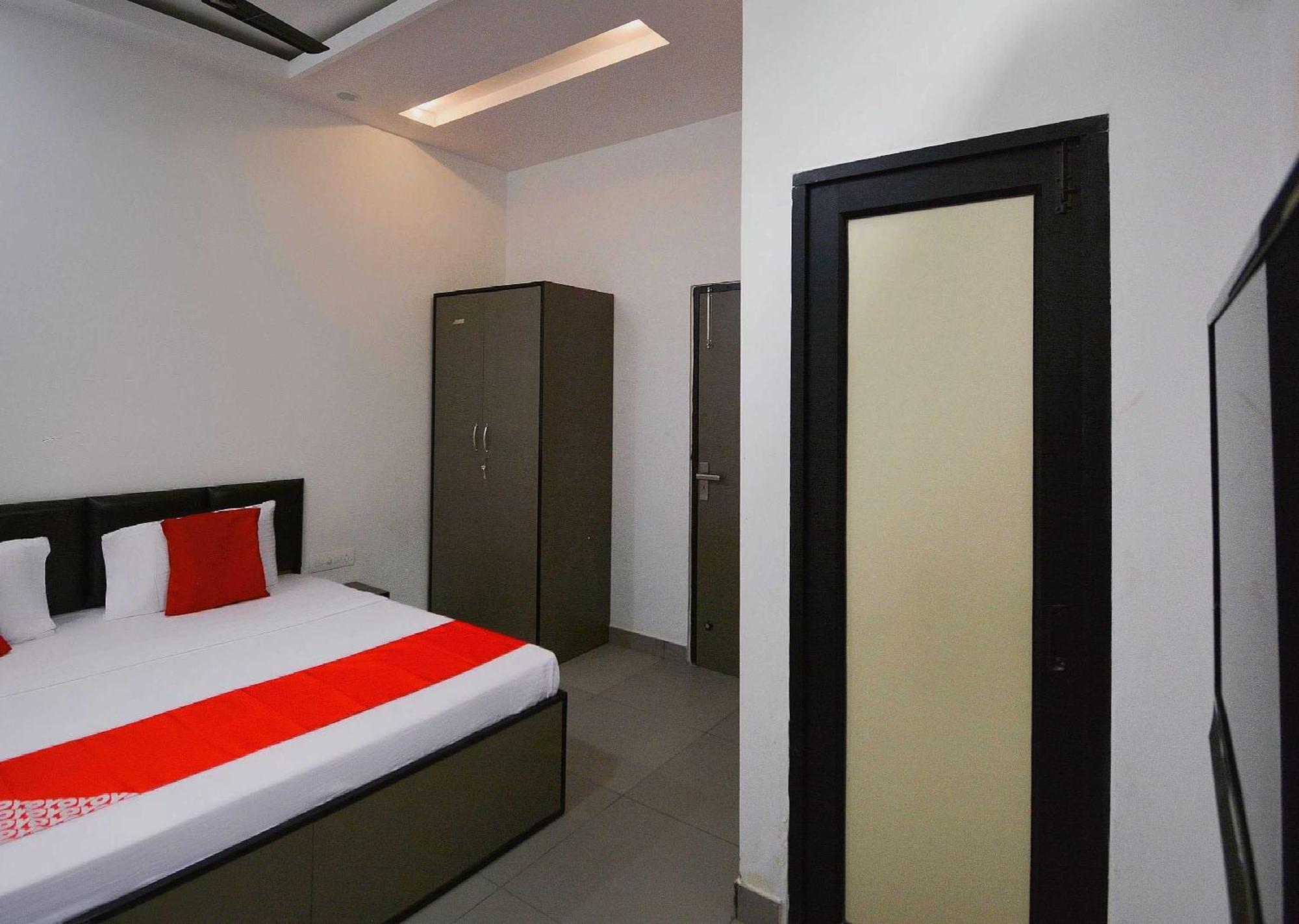 Hotel O White Solitaire Ludhiana Luaran gambar
