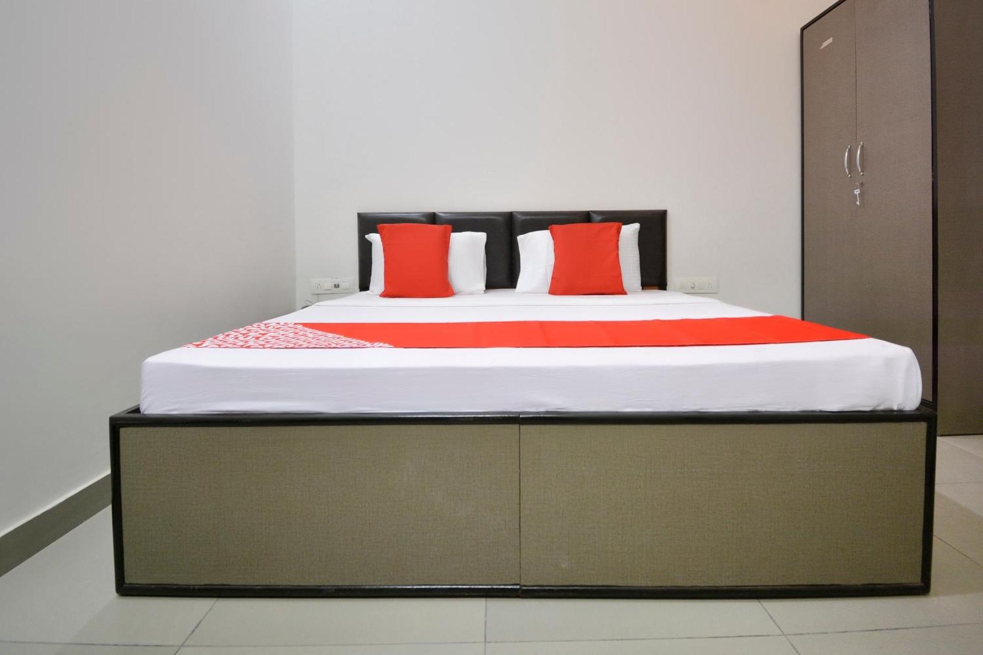 Hotel O White Solitaire Ludhiana Luaran gambar